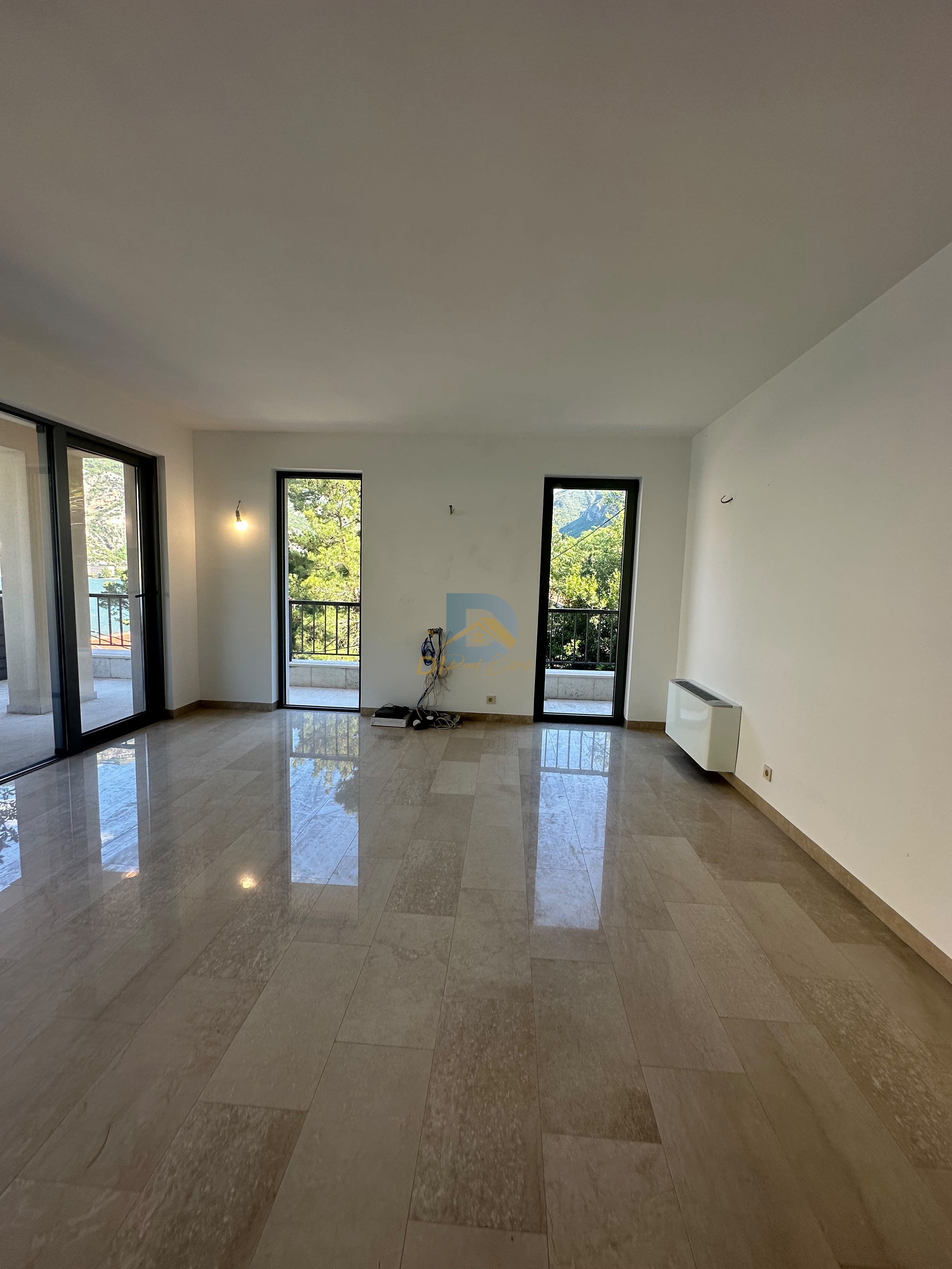 Apartment for Sale | Muo Kotor - Resim 1