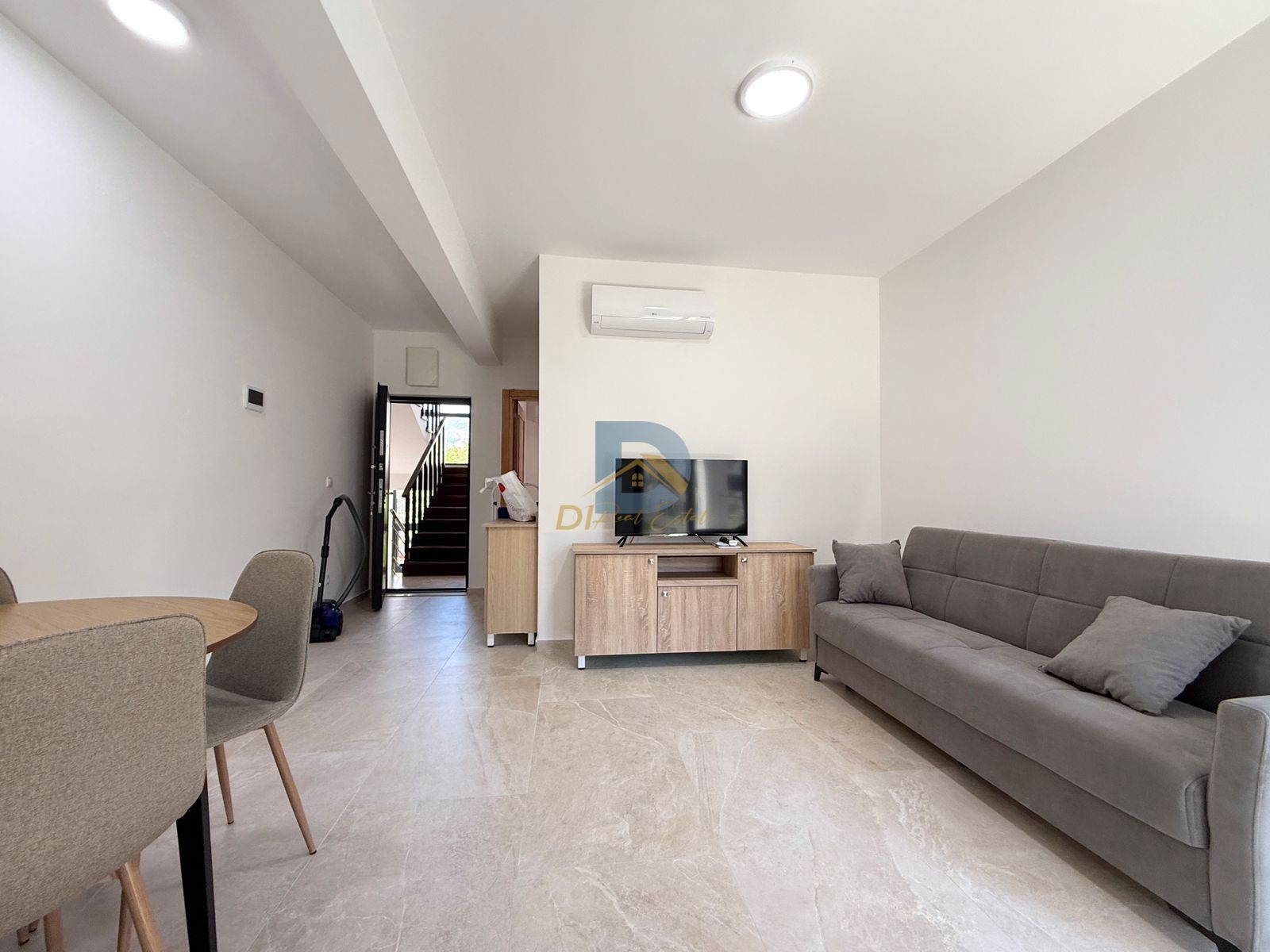 Apartment for Rent | Seljanovo Tivat - Resim 2