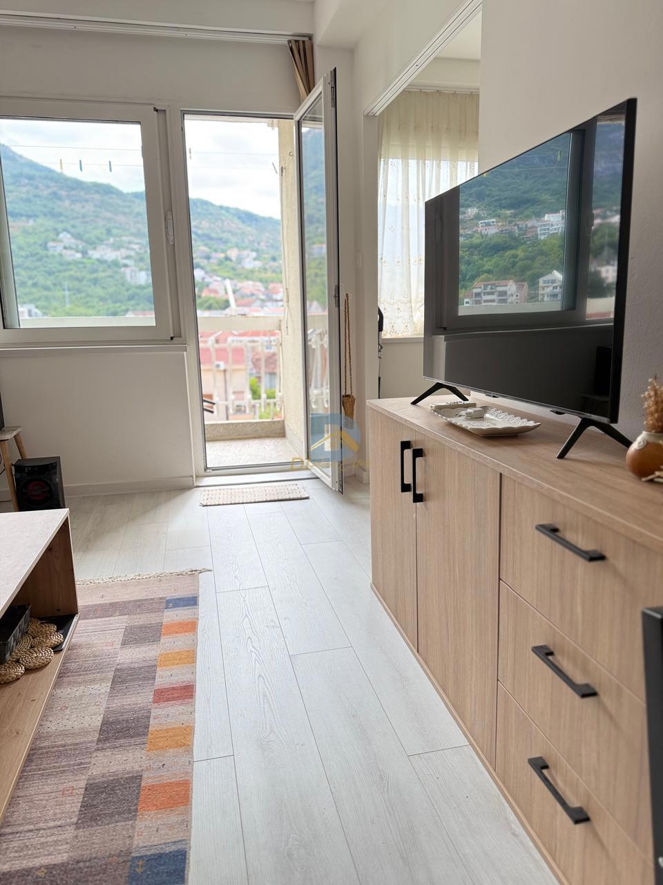 Apartment for Rent | Centar Tivat - Resim 2