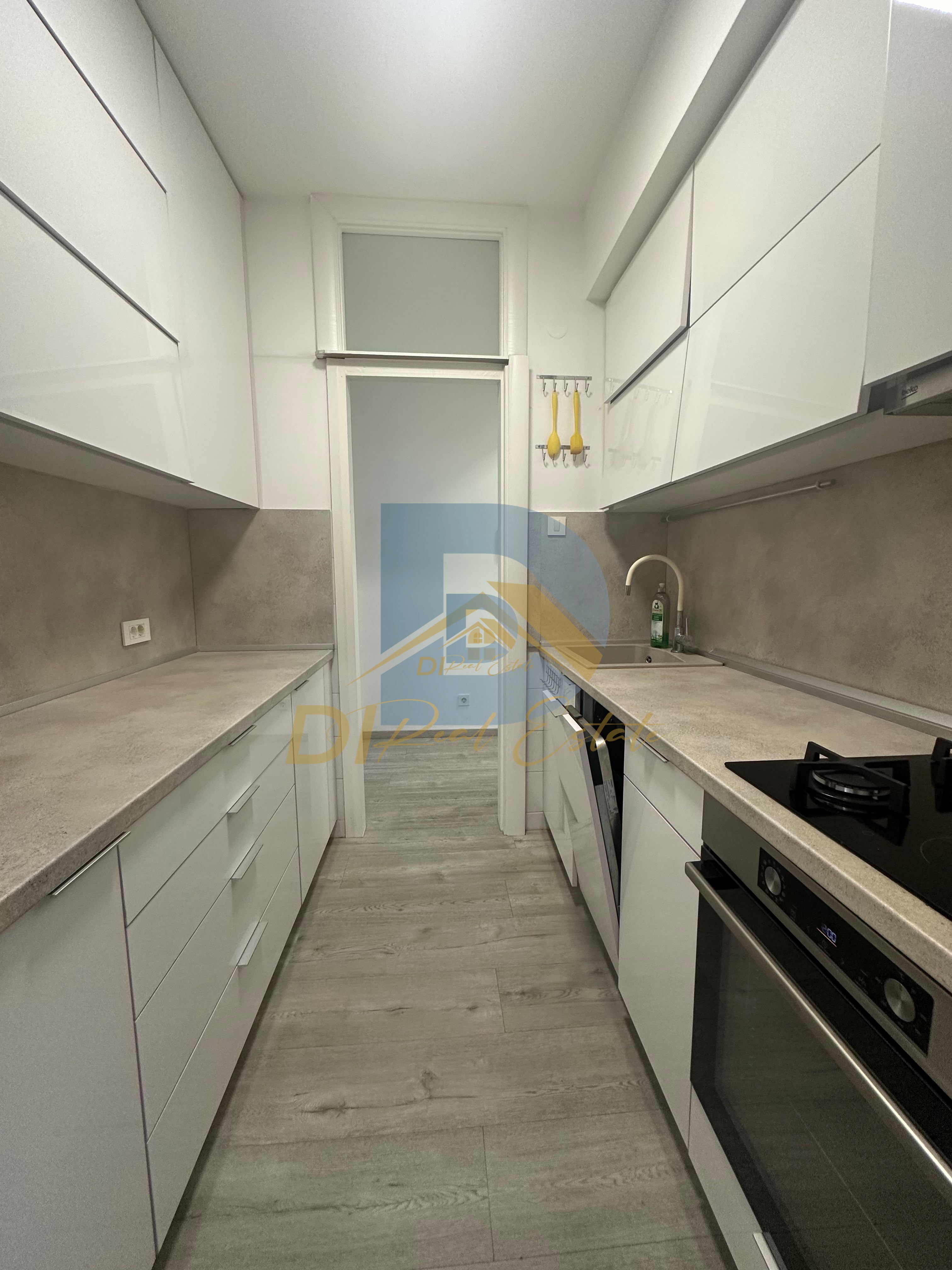 Apartment for Rent | Centar Tivat - Resim 10