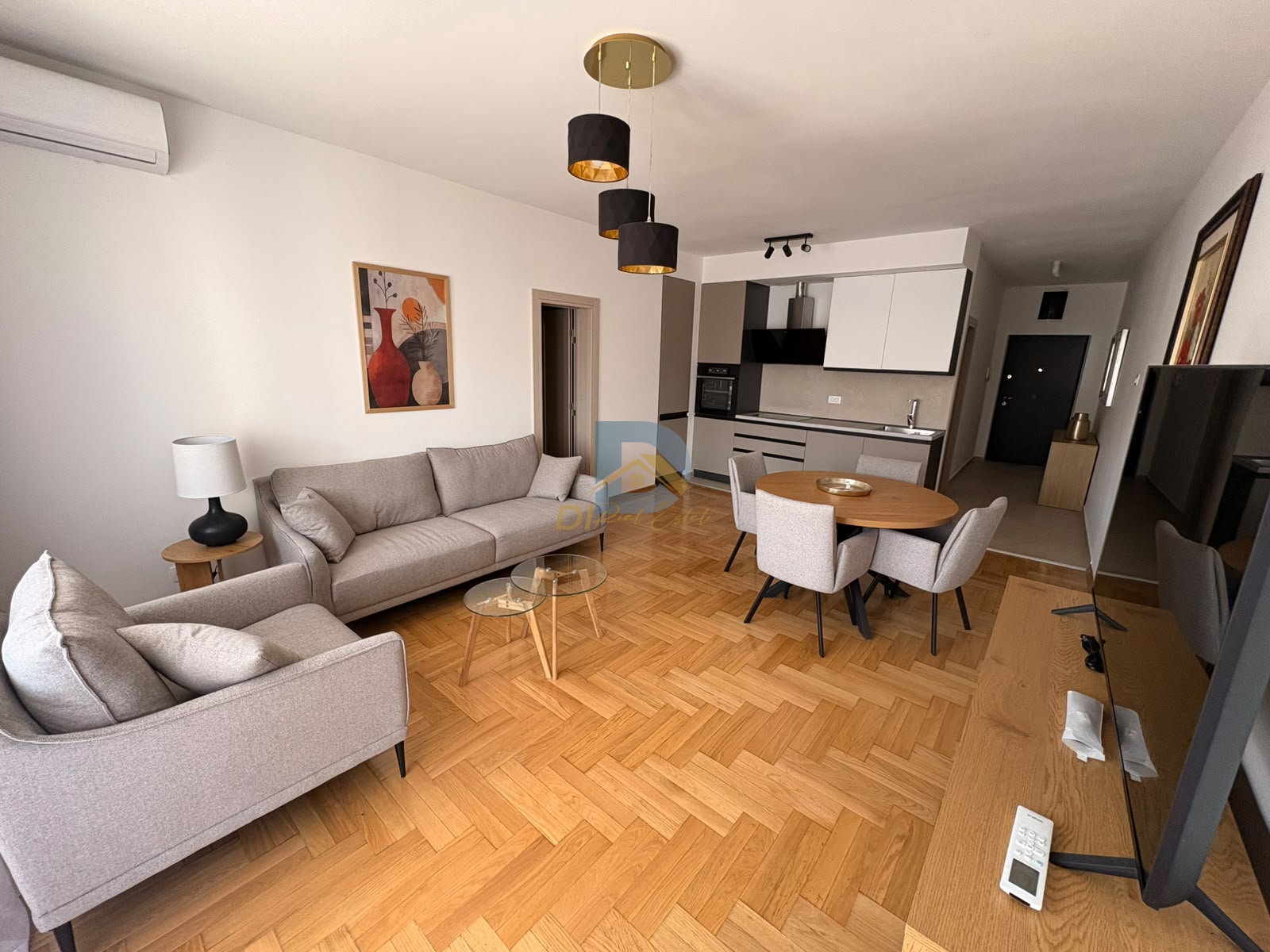 Apartment for Rent | Centar Tivat - Resim 2