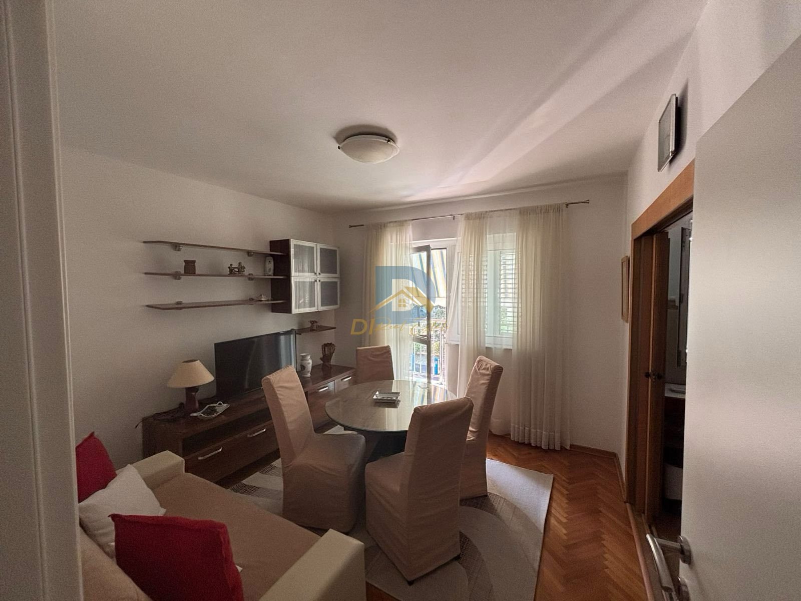 Apartment for Rent | Centar Tivat - Resim 2