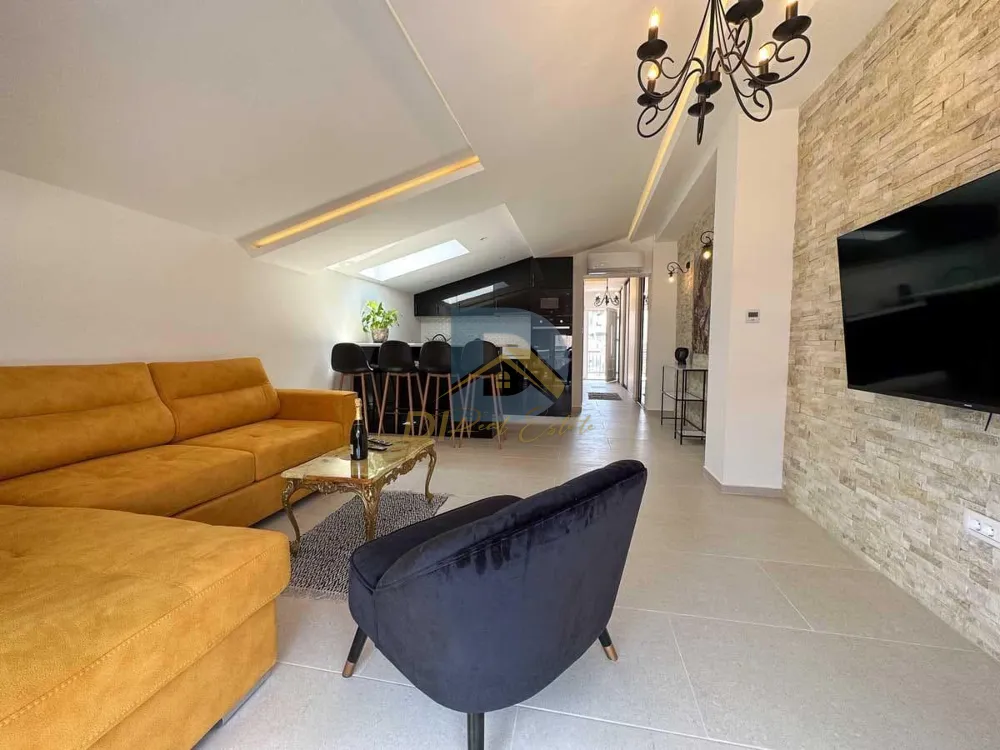 Appartamento con 1 camera da letto in affitto | Centro, Tivat