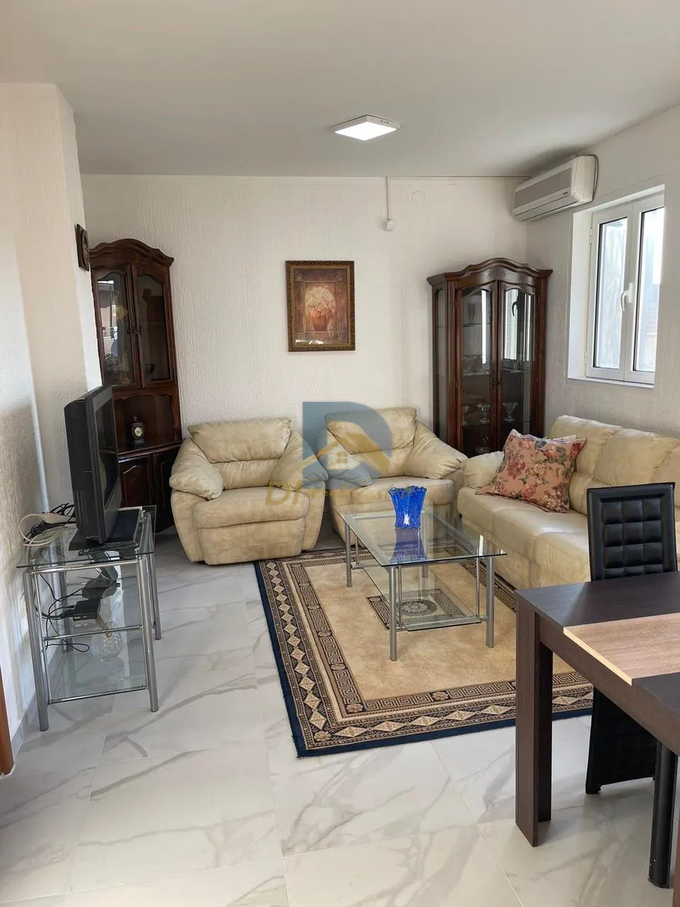 For Rent Two Bedroom Apartment