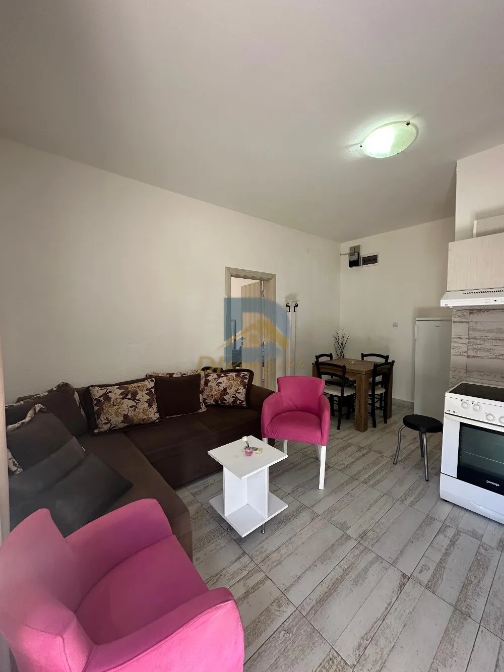 Appartamento con 1 camera da letto in affitto | Centro, Tivat