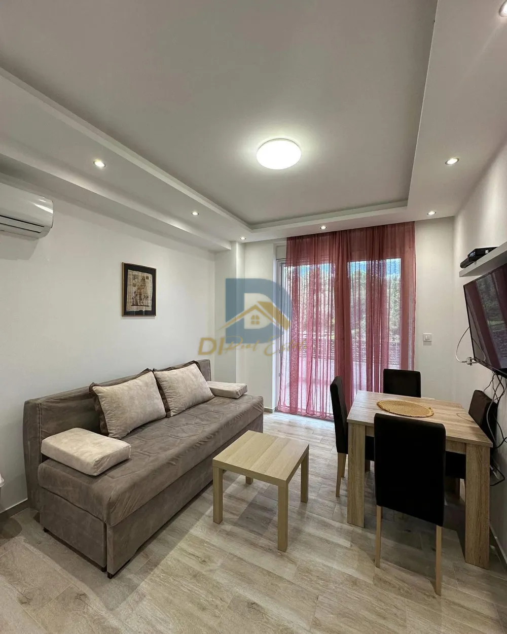 Appartamento con 1 camera da letto in affitto | Centro, Tivat