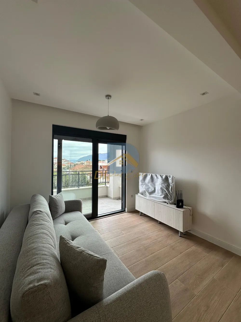 Appartamento con 1 camera da letto in affitto | Kalimanj, Tivat