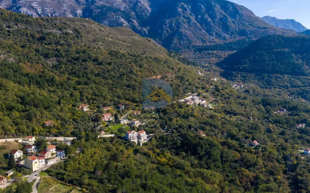 Satılık arsa | Kavač, Kotor