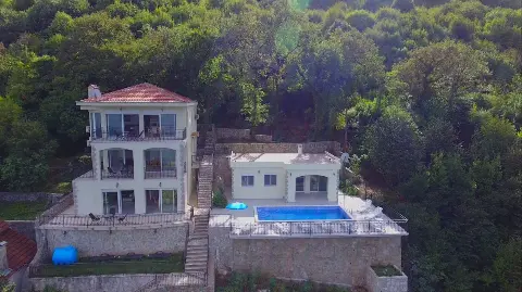 Villa à vendre | Kostanjica, Kotor