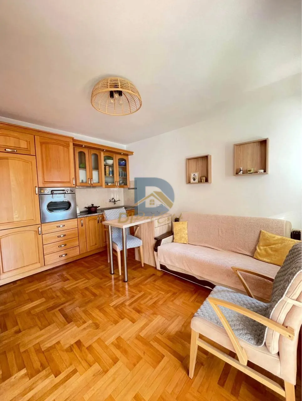 Satılık 1+1 Daire | Bečići, Budva