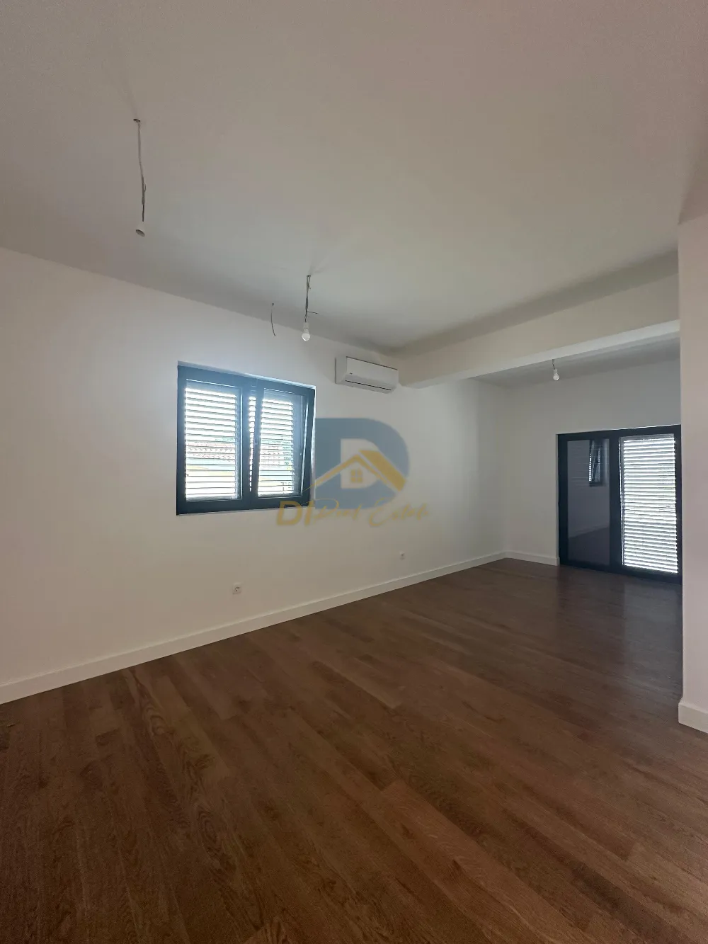 Satılık 1+1 Daire | Dumidran, Tivat