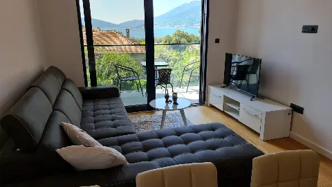 Appartamento con 1 camera da letto in vendita | Donja Lastva, Tivat