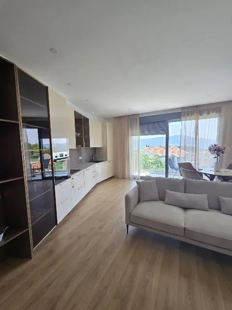Wohnung mit 2 Schlafzimmern zu verkaufen | Kava, Tivat