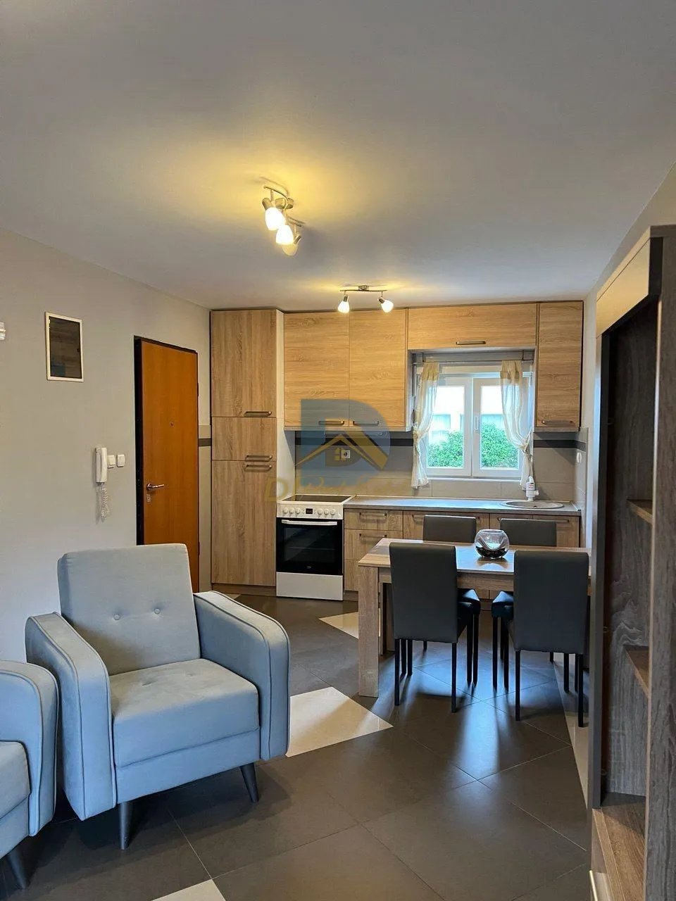 Kiralık 1+1 Daire | Tivat