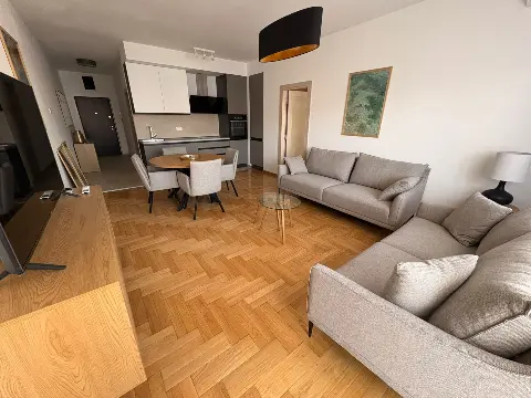 Wohnung mit 1 Schlafzimmer zu vermieten | Zentrum, Tivat