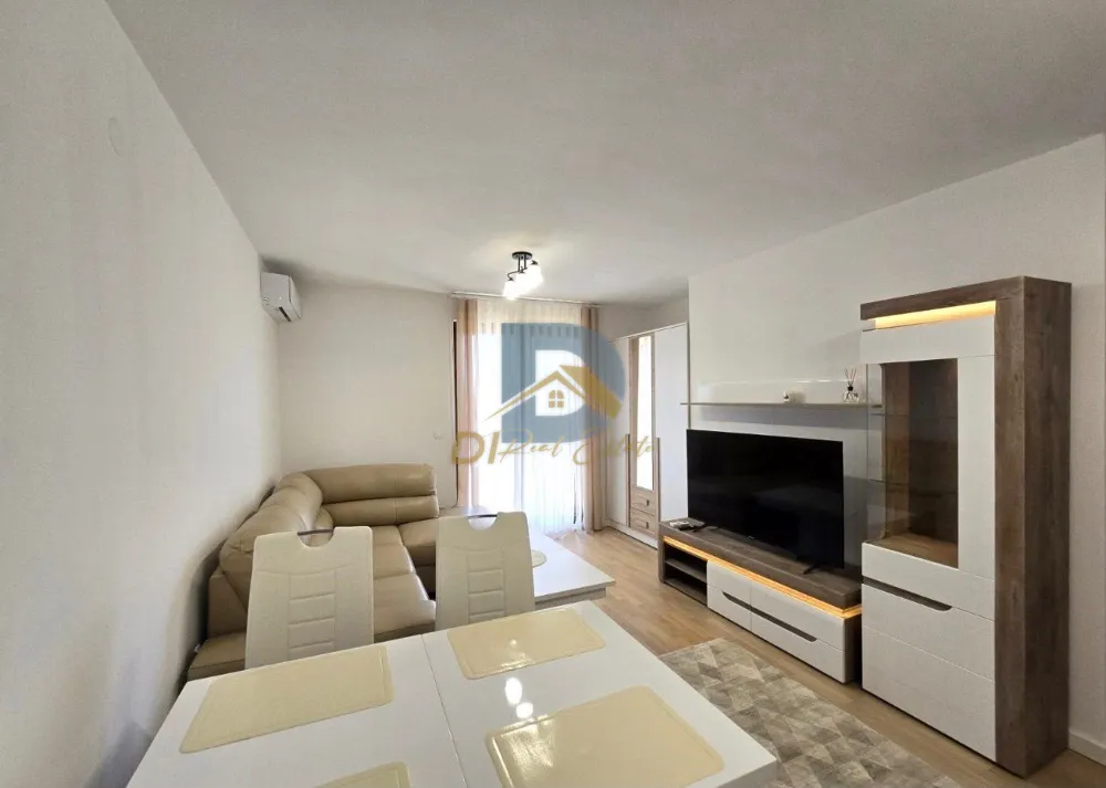 Appartamento in affitto | Centro, Tivat
