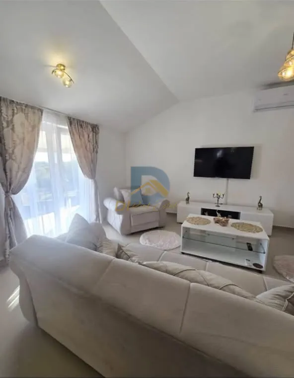 Kiralık 3+1 Daire | Gradiošnica, Tivat