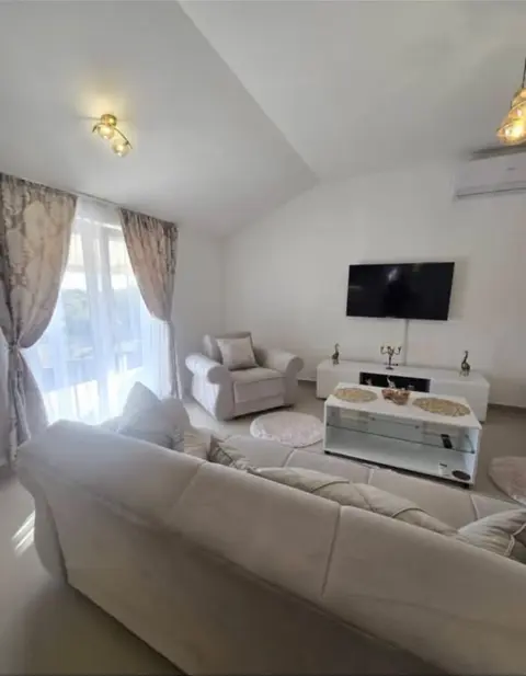 Three-Bedroom Apartment for Rent | Gradiošnica, Tivat