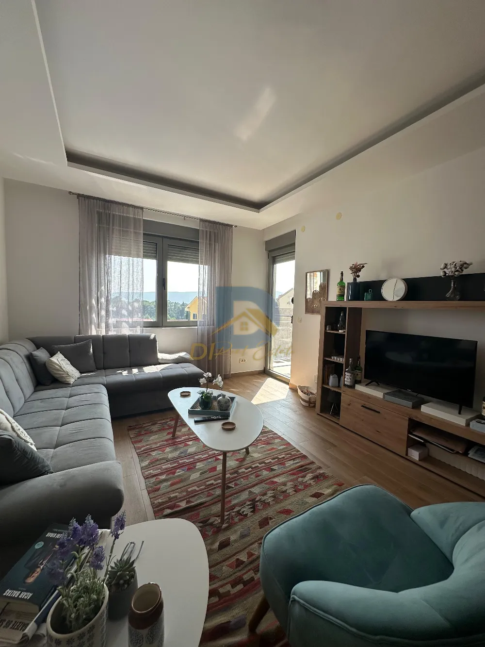 One Bedroom Apartment